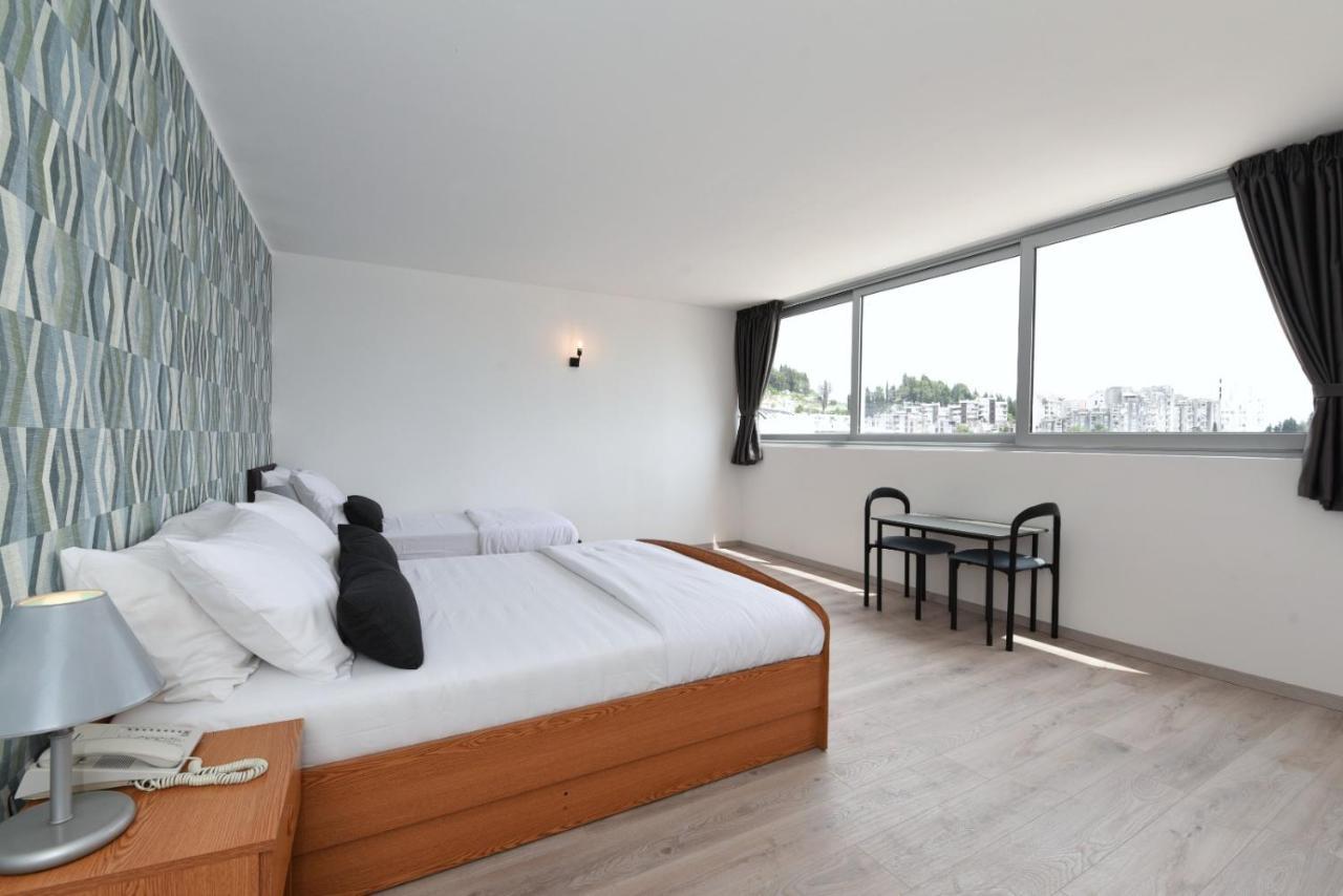 Hotel Tolero Ploce  Luaran gambar