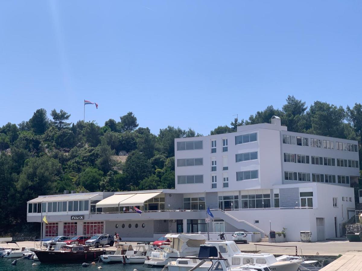 Hotel Tolero Ploce  Luaran gambar