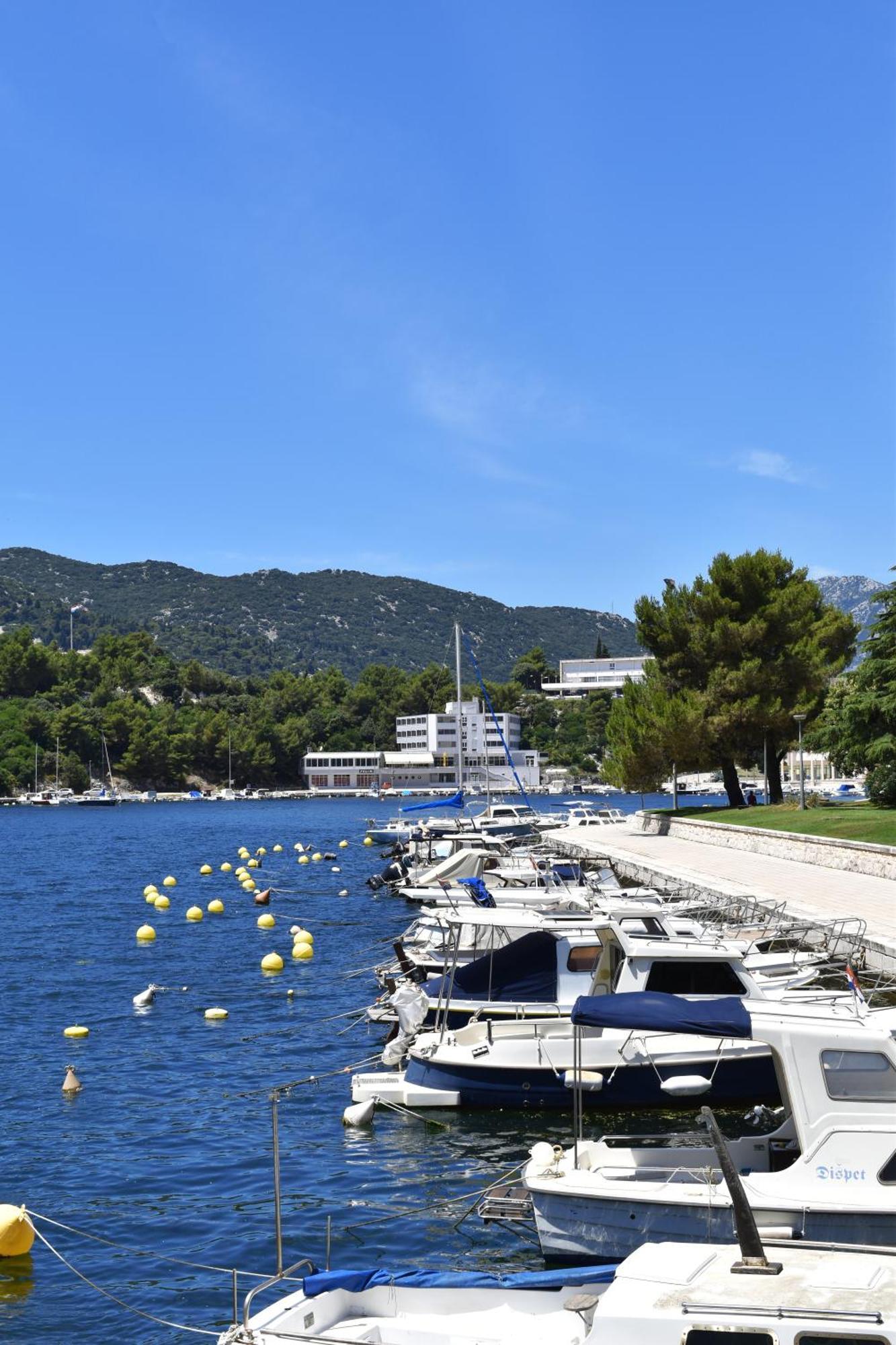 Hotel Tolero Ploce  Luaran gambar
