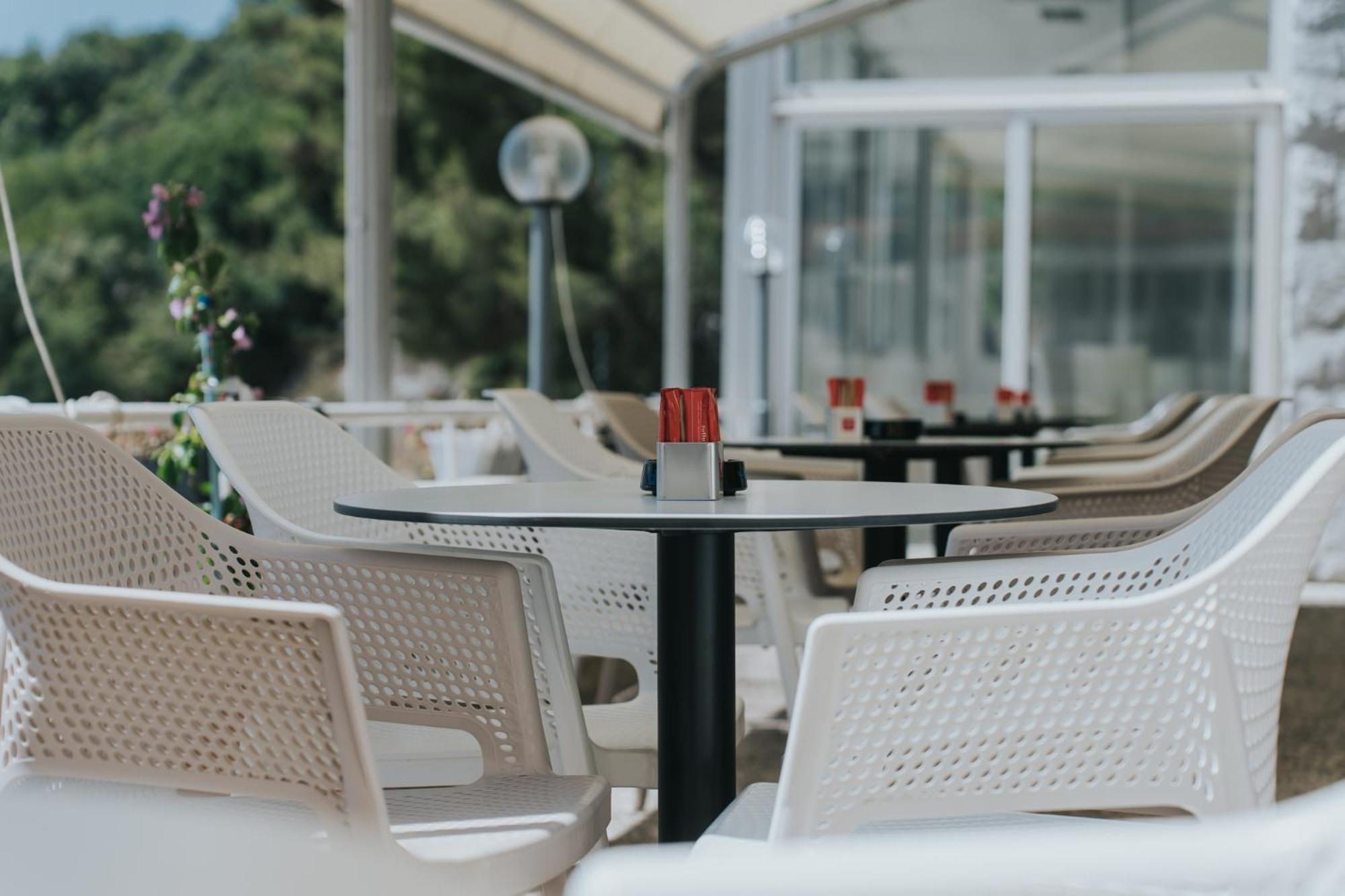 Hotel Tolero Ploce  Luaran gambar